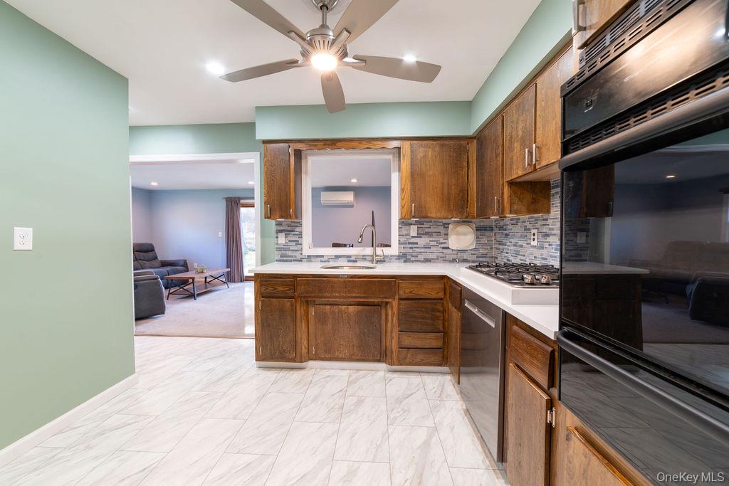 #13 photo, 3 Gottlieb Drive, Pearl River , NY 10965