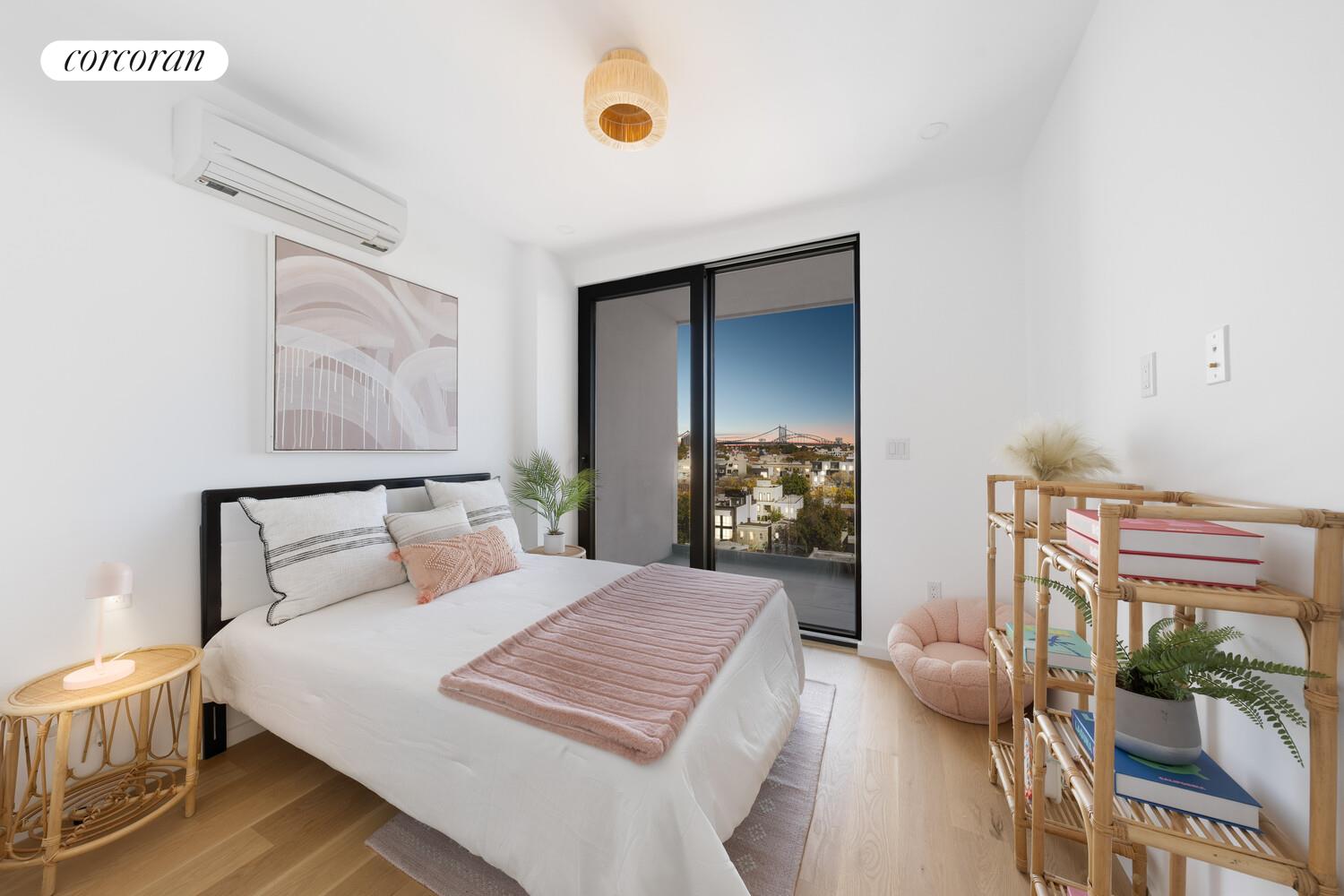 #11 photo, 14-35 BROADWAY, Куинс ‖ Astoria , NY 11106