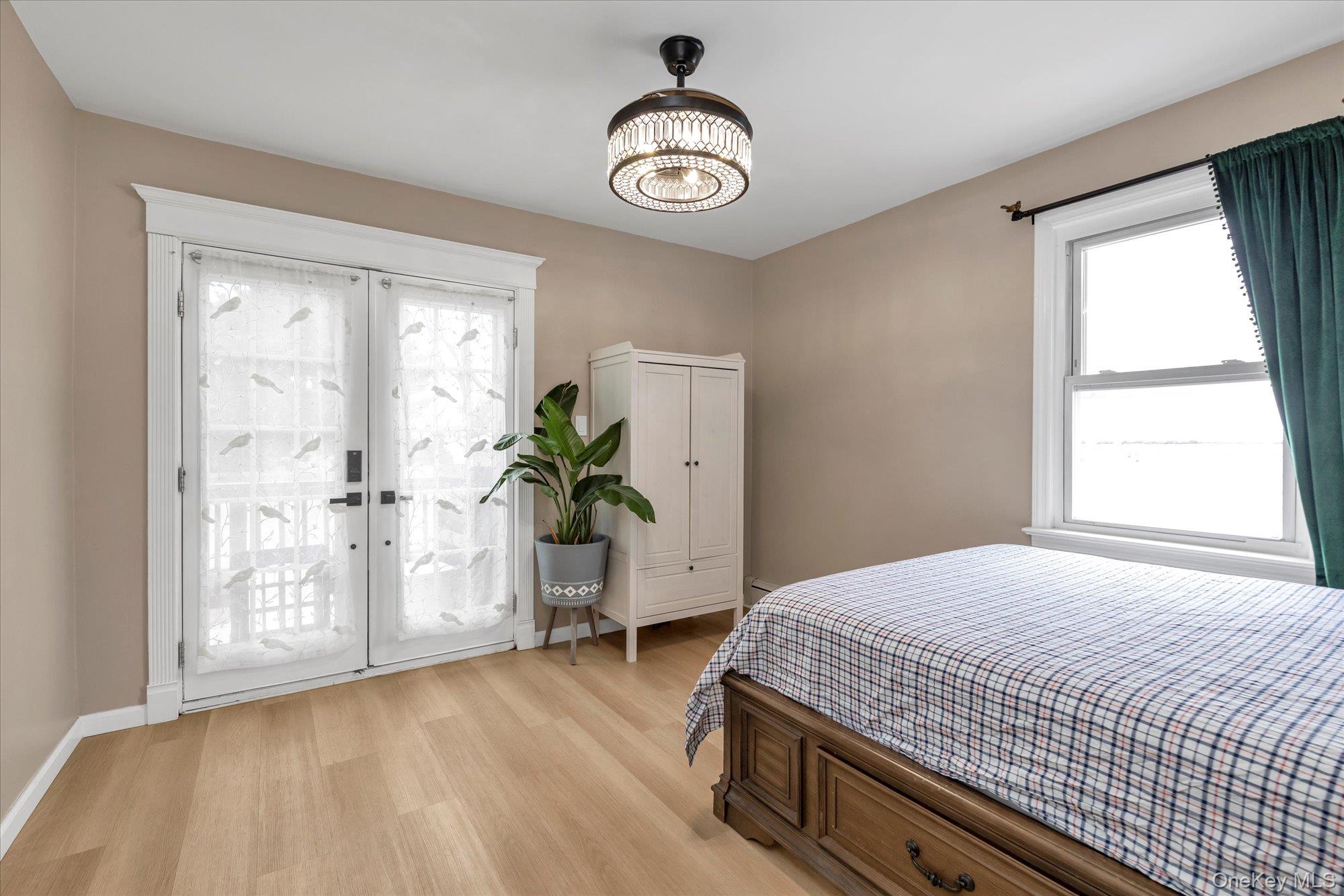 #13 photo, 2451 Joseph Court, 롱 아일랜드 Bellmore , NY 11710