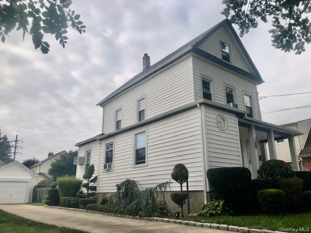 #2 photo, 108 Elizabeth Street, Floral Park , NY 11001