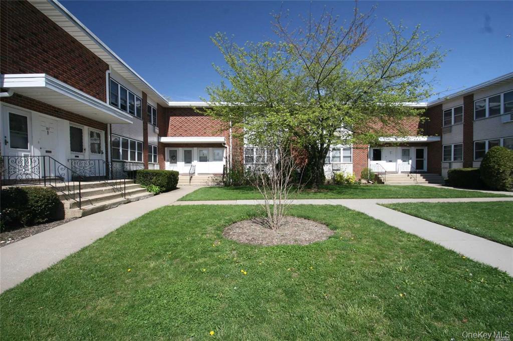 #1 photo, 139 Farber Drive, West Babylon , NY 11704