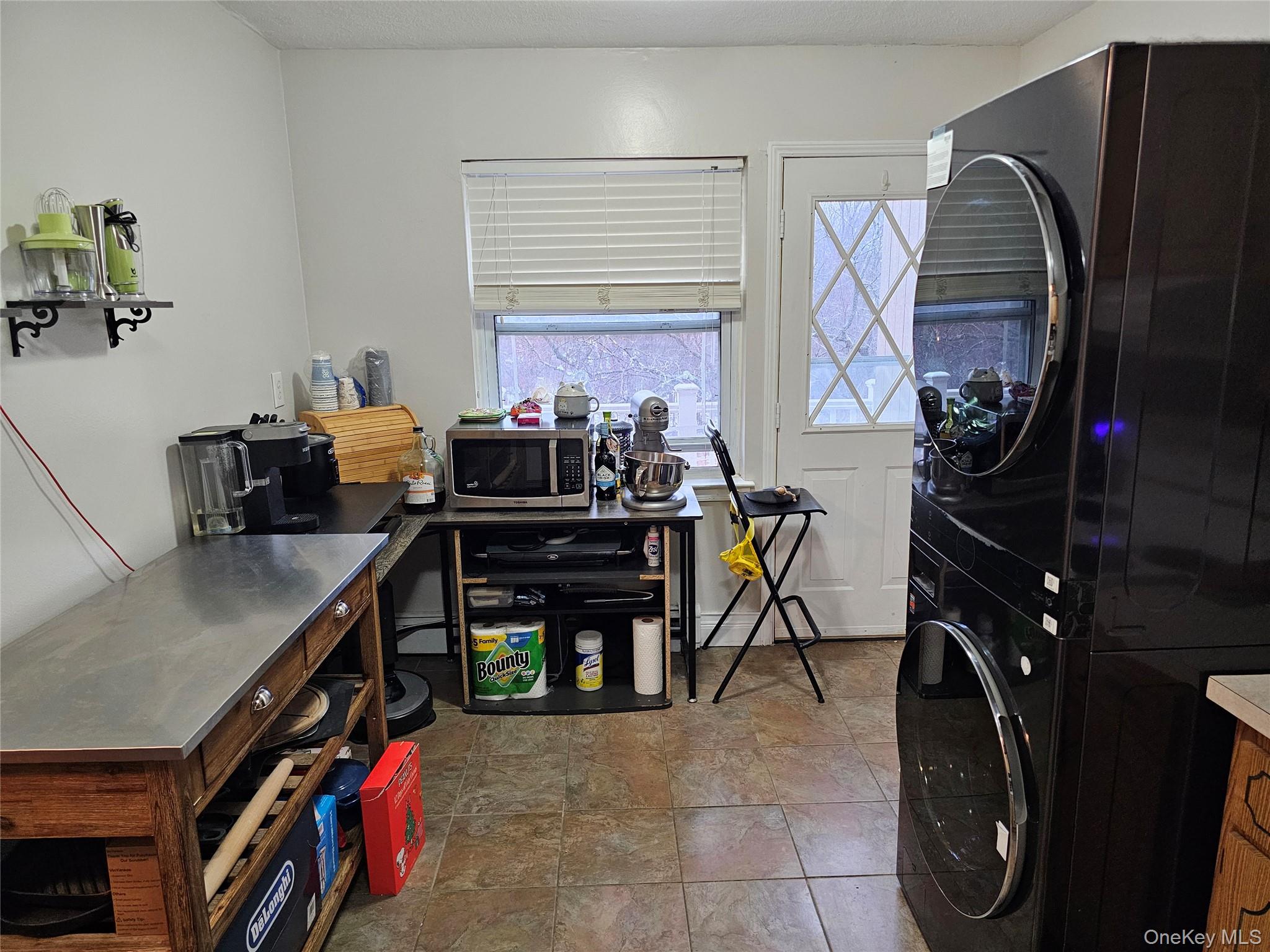 #10 photo, 139 Farber Drive, West Babylon , NY 11704