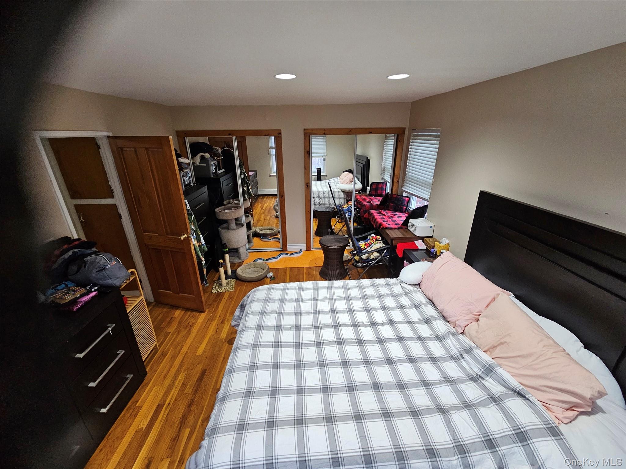 #5 photo, 139 Farber Drive, West Babylon , NY 11704