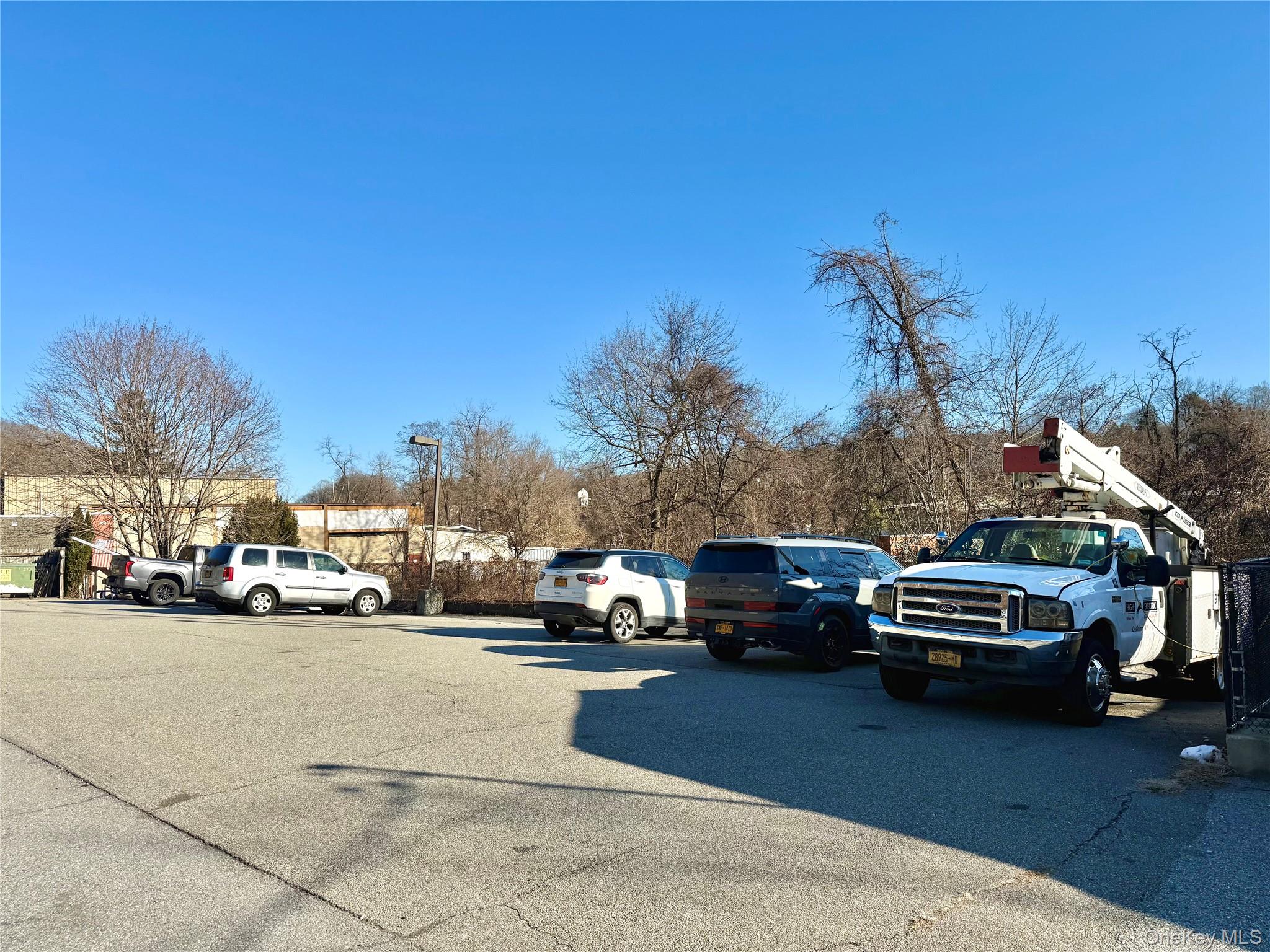 #4 photo, 1 Dogwood Road, Cortlandt Manor , NY 10567