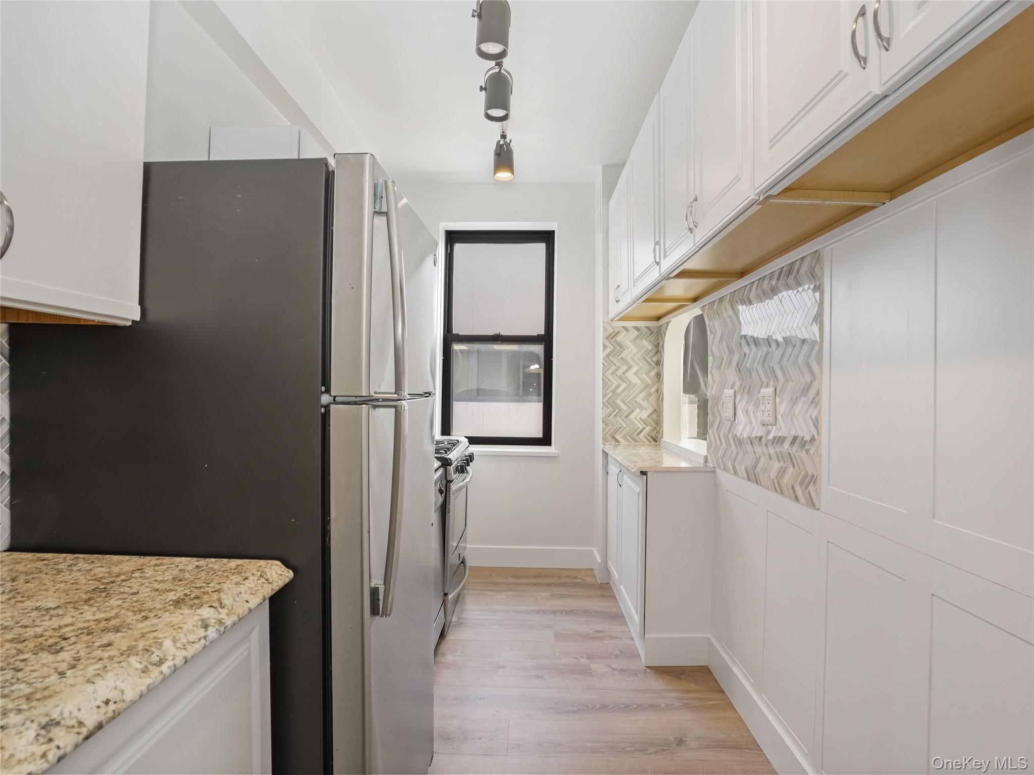 #15 photo, 2 Greenridge Avenue, White Plains , NY 10605