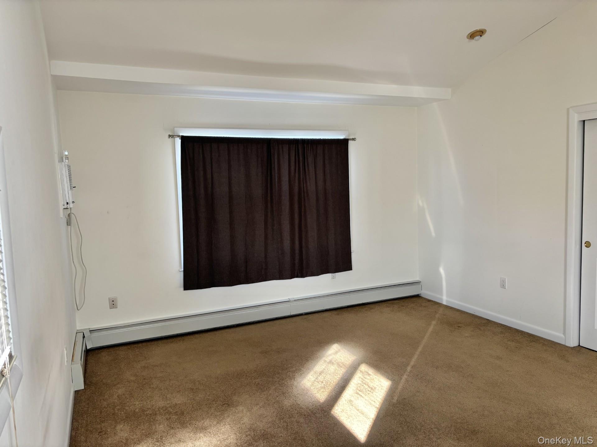 #11 photo, 26 Polo Lane, 롱 아일랜드 Westbury , NY 11590