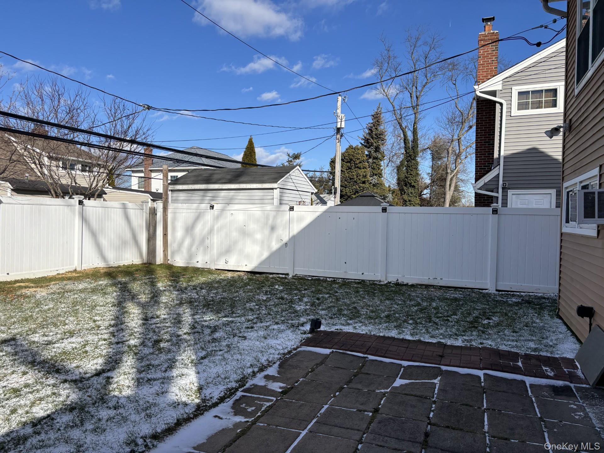 #16 photo, 26 Polo Lane, 롱 아일랜드 Westbury , NY 11590