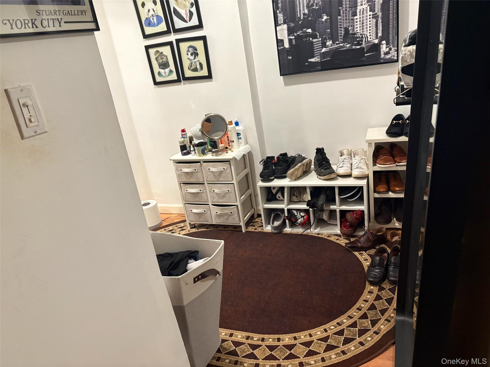 #8 photo, 124 S Park Avenue, Rockville Centre , NY 11570