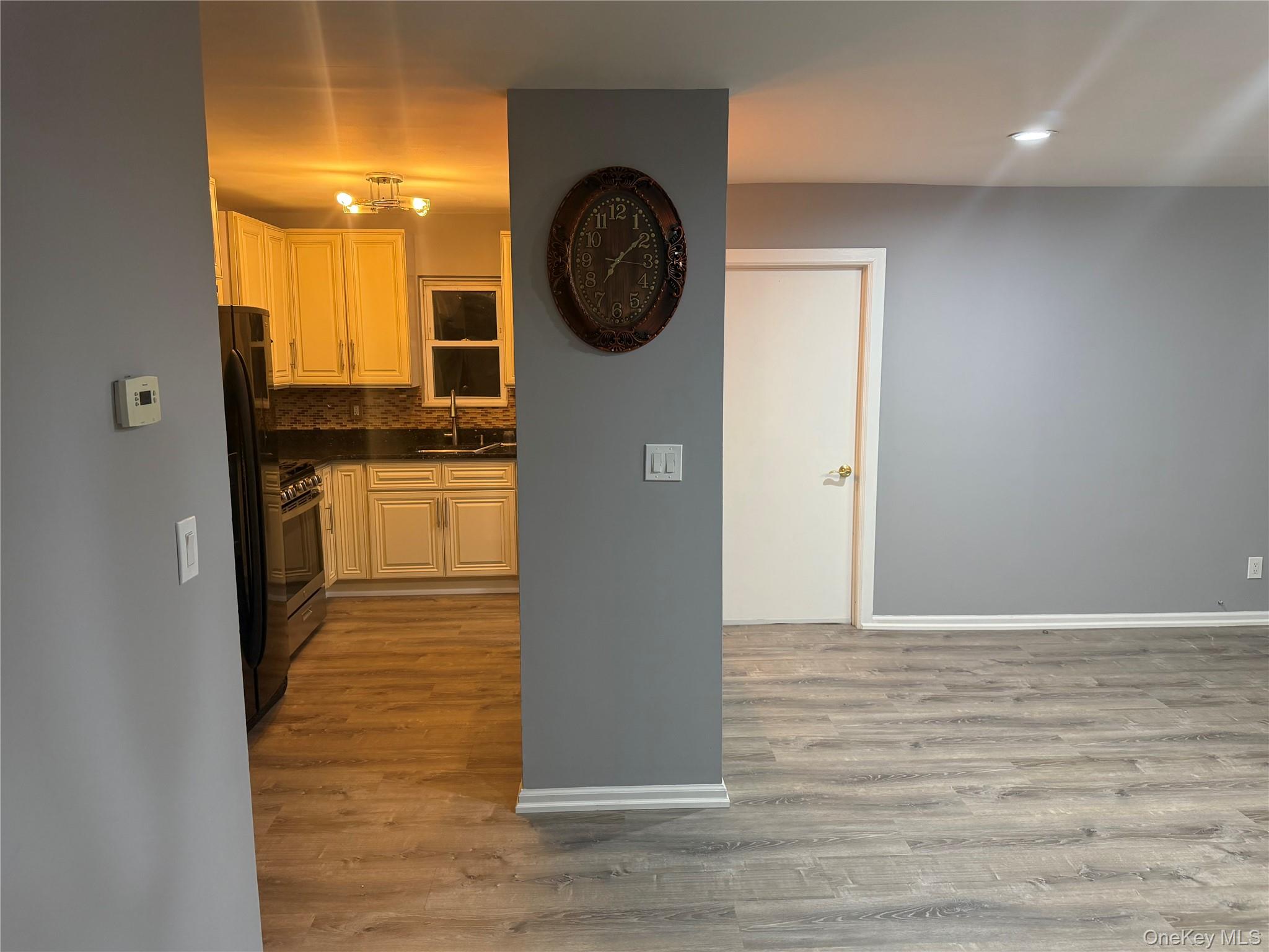 #5 photo, 13330 125th Street, Jamaica , NY 11420