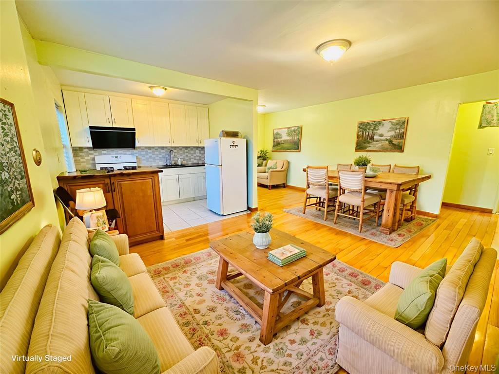 #2 photo, 196-58 69th Avenue, Fresh Meadows , NY 11365