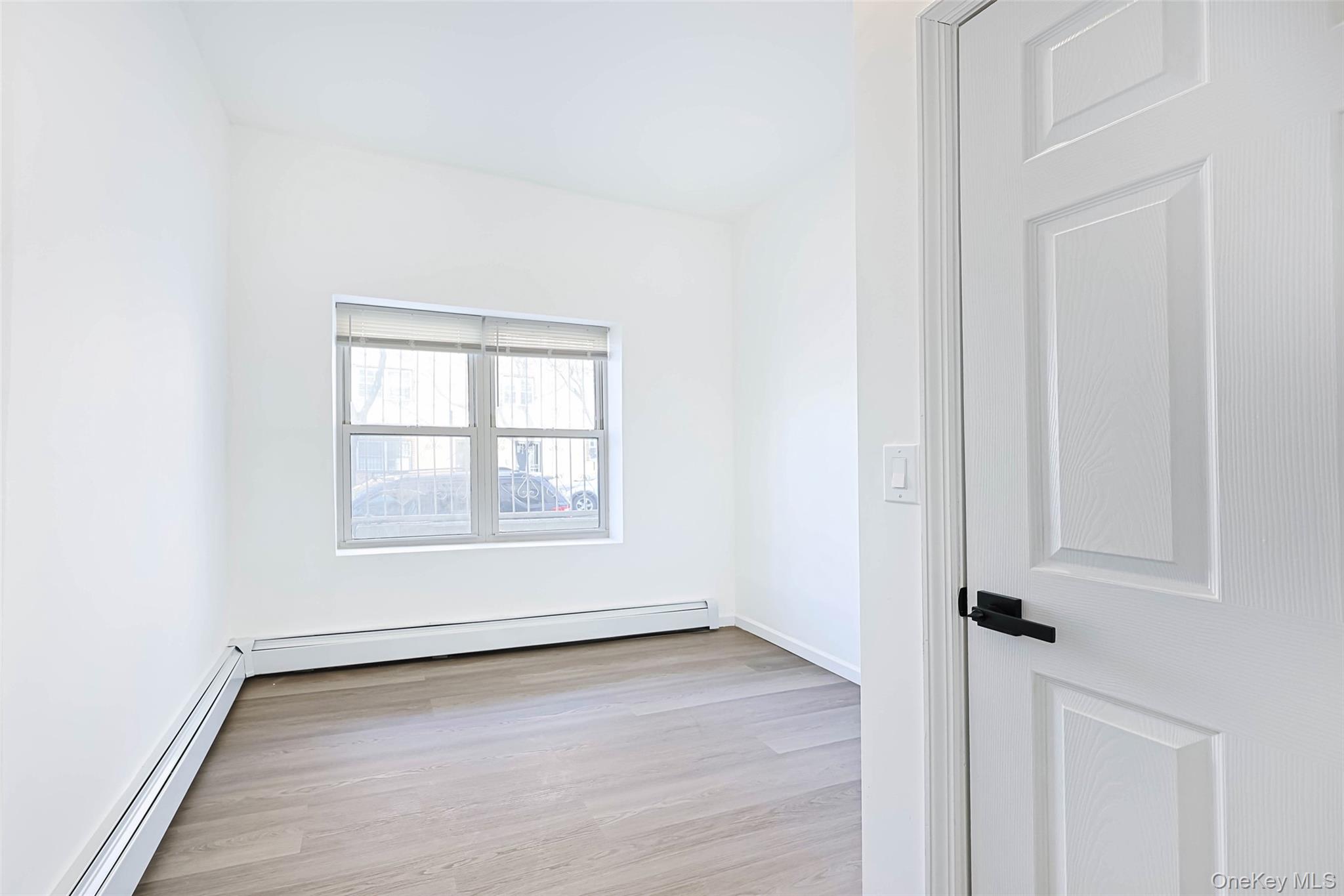 #2 photo, 918 E 165th Street, 布朗士 Bronx , NY 10459