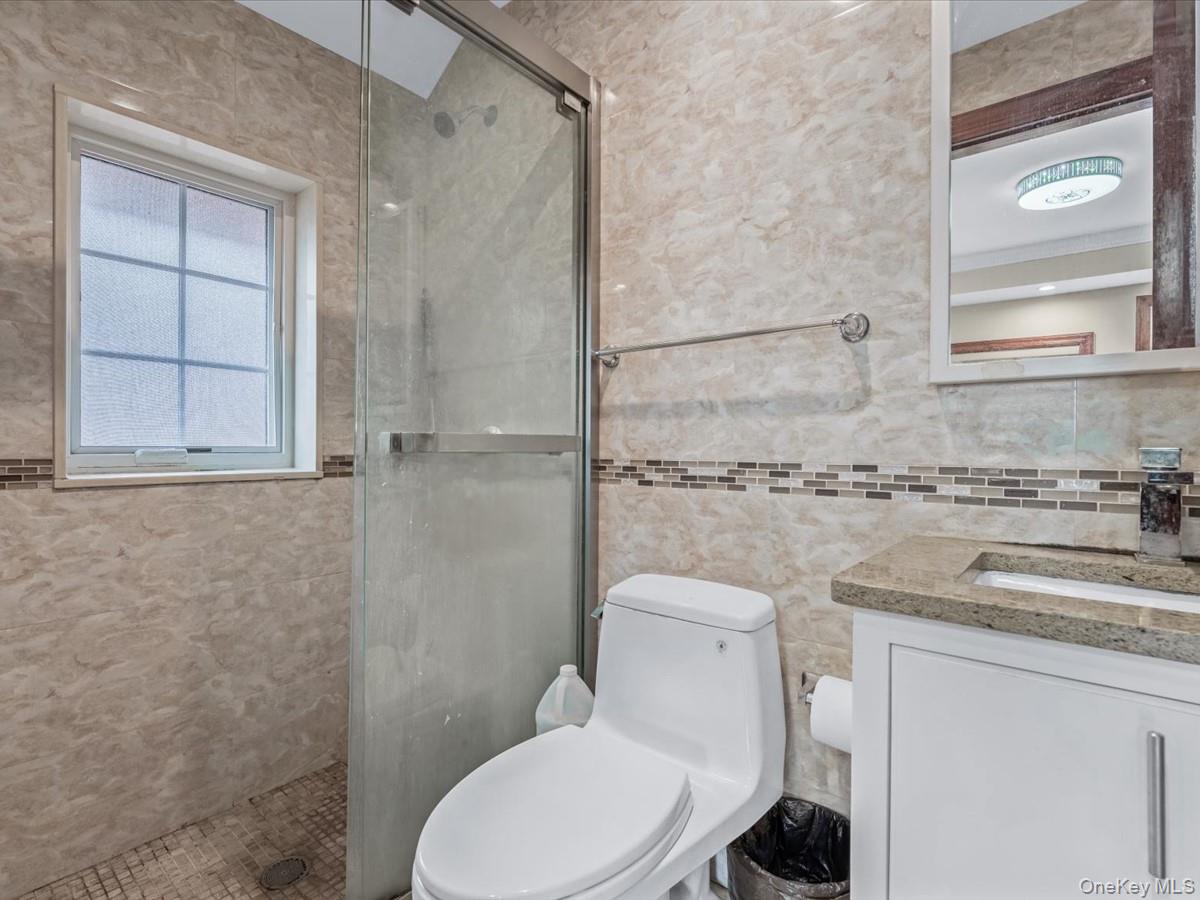 #16 photo, 200-38 45th Avenue, Bayside , NY 11361