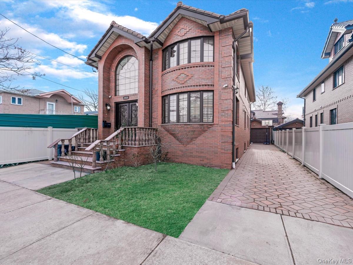 #2 photo, 200-38 45th Avenue, Bayside , NY 11361