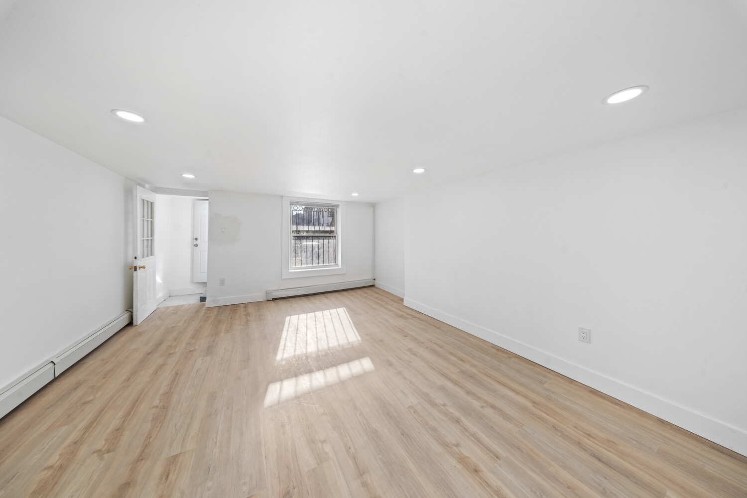 #1 photo, Brooklyn, הברונקס Stuyvesant Heights , NY 11233