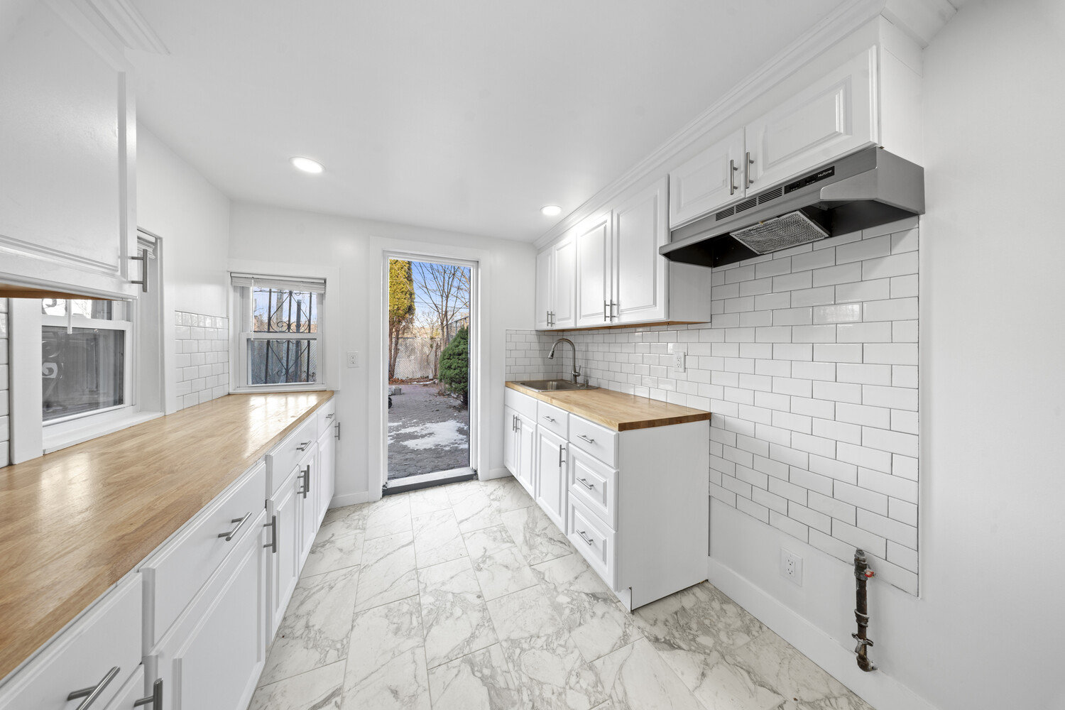 #8 photo, Brooklyn, הברונקס Stuyvesant Heights , NY 11233