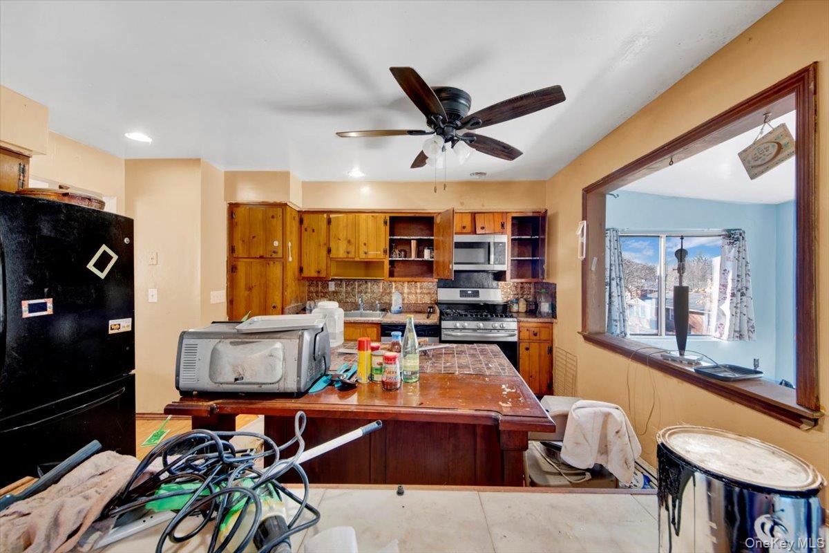 #15 photo, 31 Allison Avenue, Newburgh , NY 12550