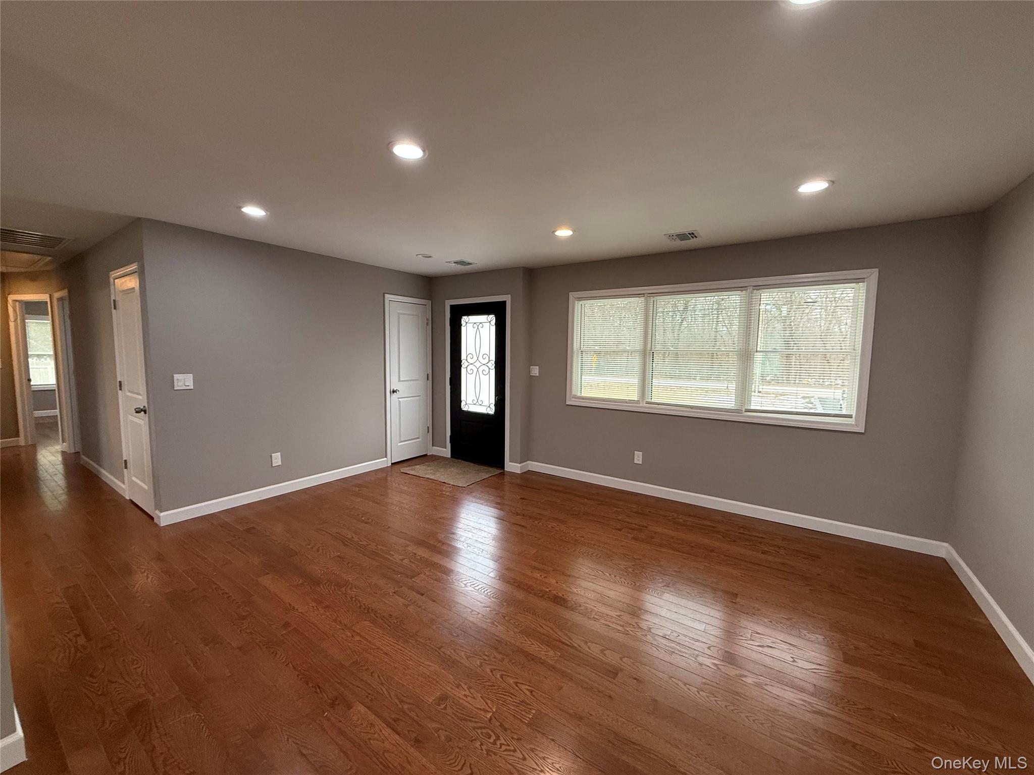 #6 photo, 1068 Connetquot Avenue, Central Islip , NY 11722