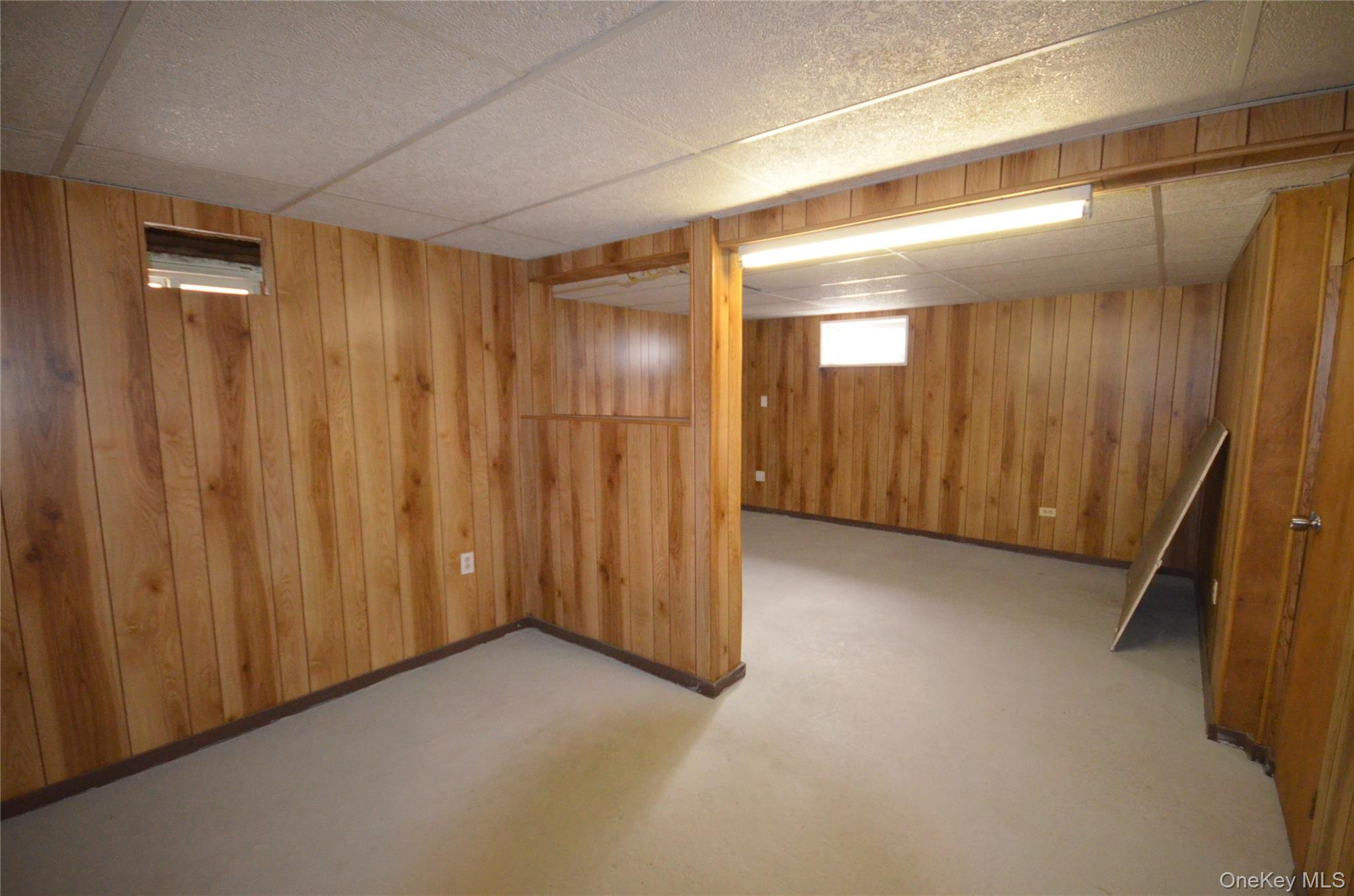 #12 photo, 2106 5th Street, East Meadow , NY 11554