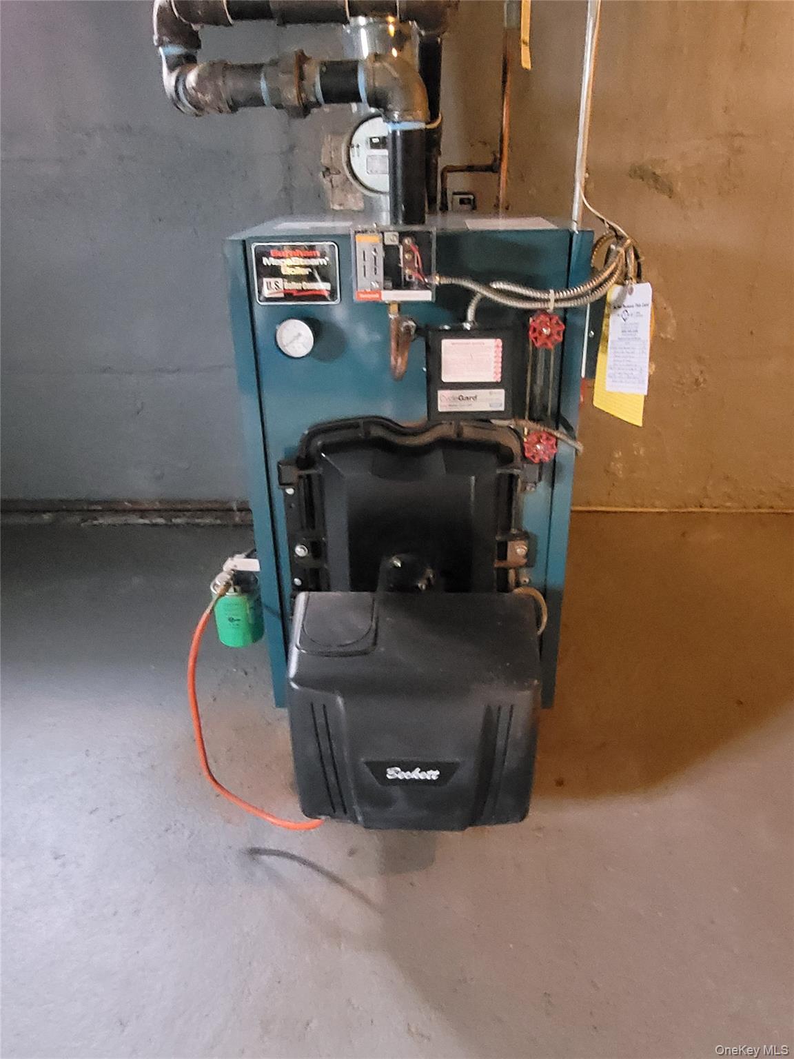 #15 photo, 2106 5th Street, East Meadow , NY 11554