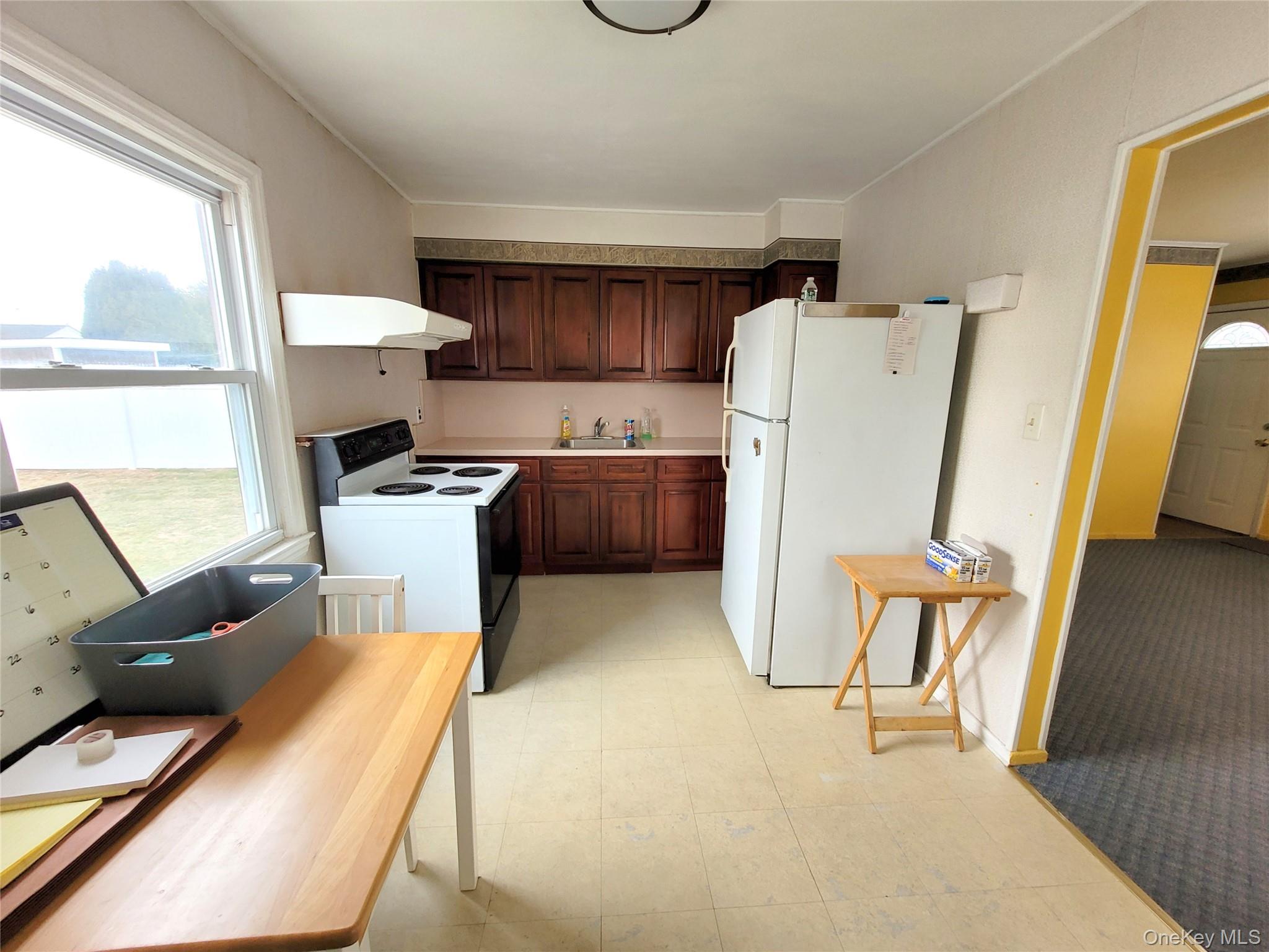 #5 photo, 2106 5th Street, East Meadow , NY 11554