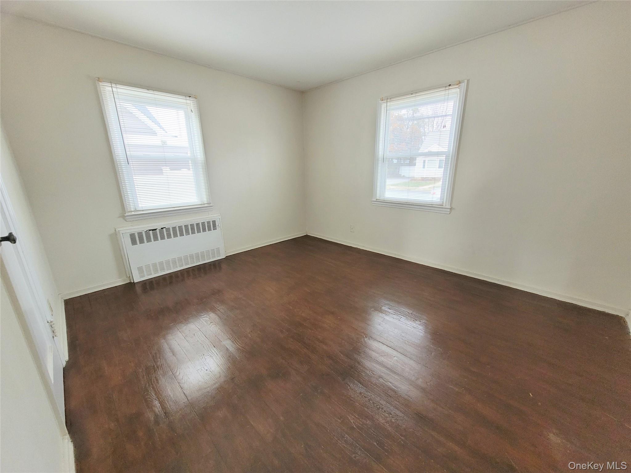 #6 photo, 2106 5th Street, East Meadow , NY 11554