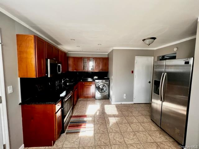 #3 photo, 180 Elmwood Street, Valley Stream , NY 11581