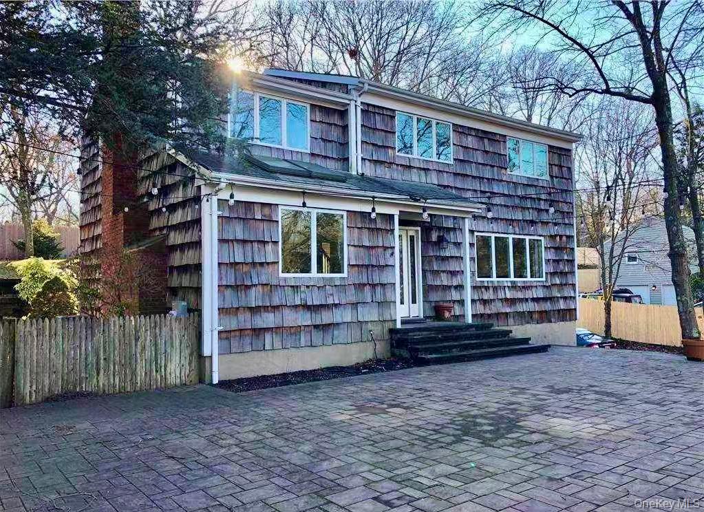 #1 photo, 33 Pilgrim Drive, מחוז סאפוק Port Jefferson , NY 11777