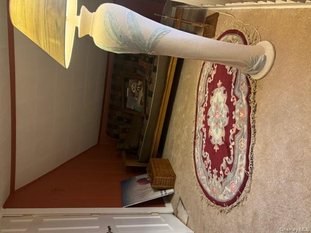 #10 photo, 11 Hatcher Court, Amityville , NY 11701