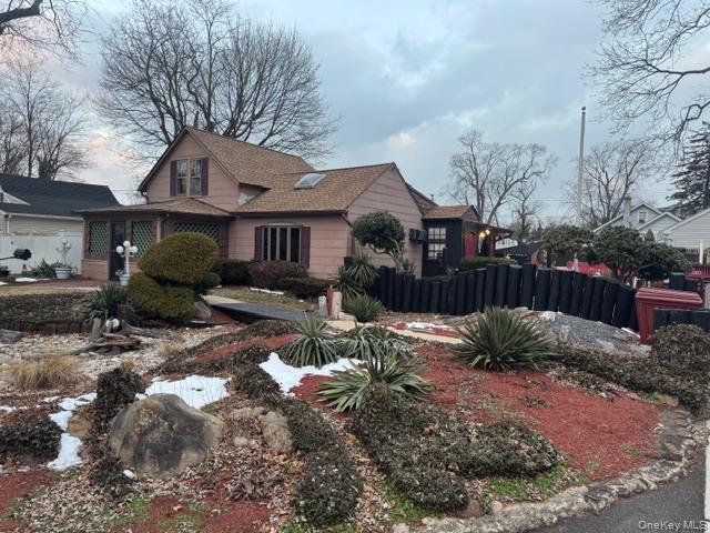 #2 photo, 11 Hatcher Court, Amityville , NY 11701