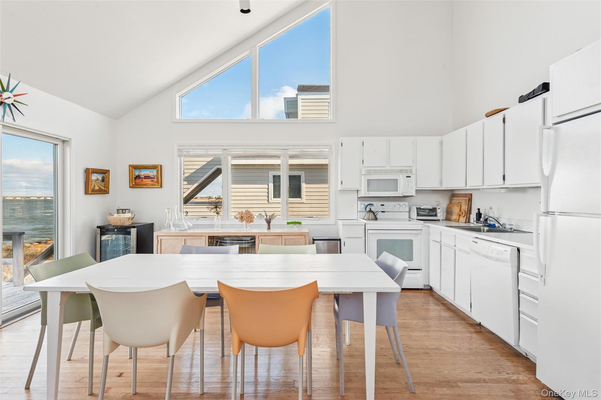 #4 photo, 630 Dune Road, Westhampton , NY 11977