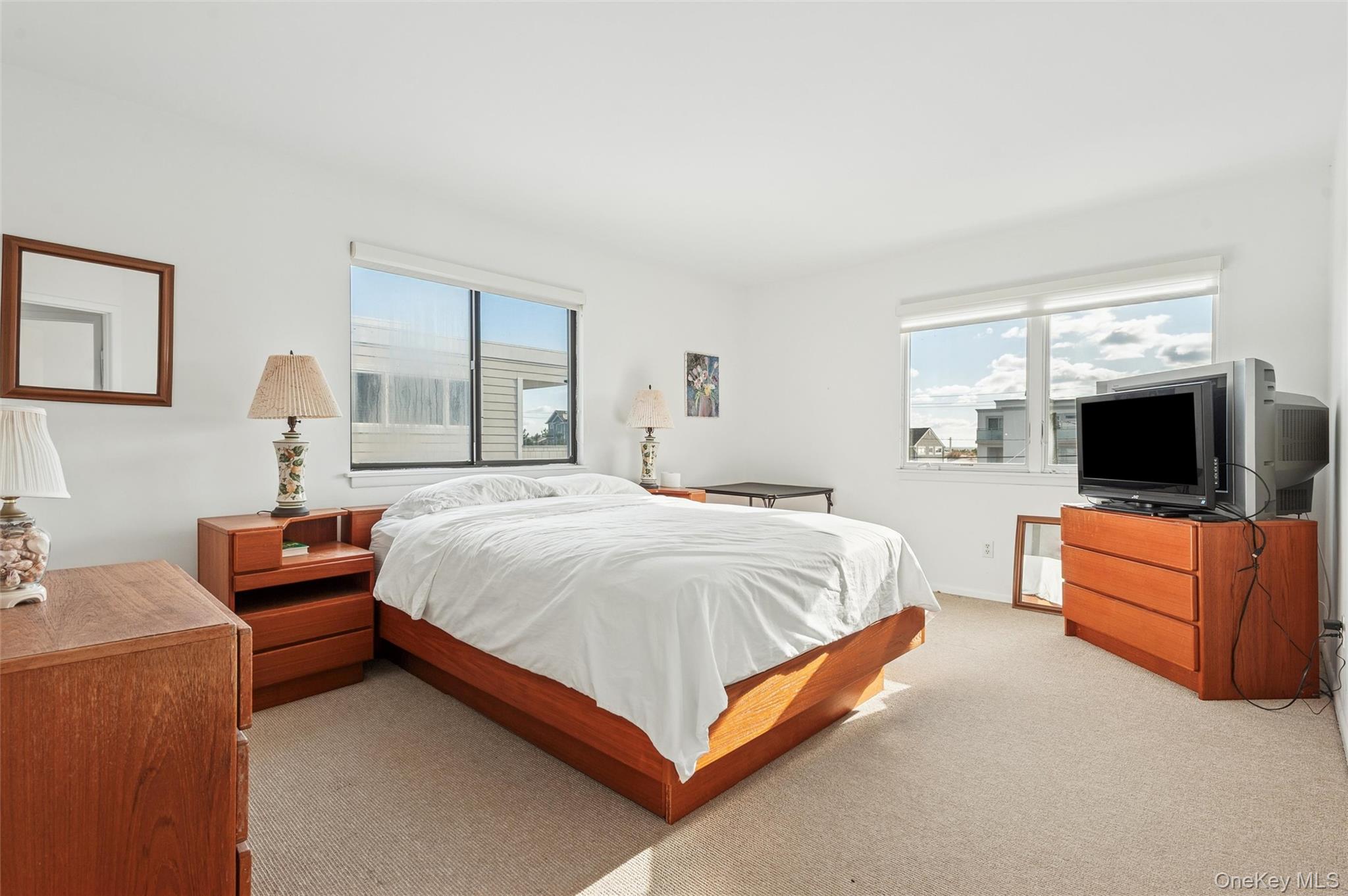 #6 photo, 630 Dune Road, Westhampton , NY 11977