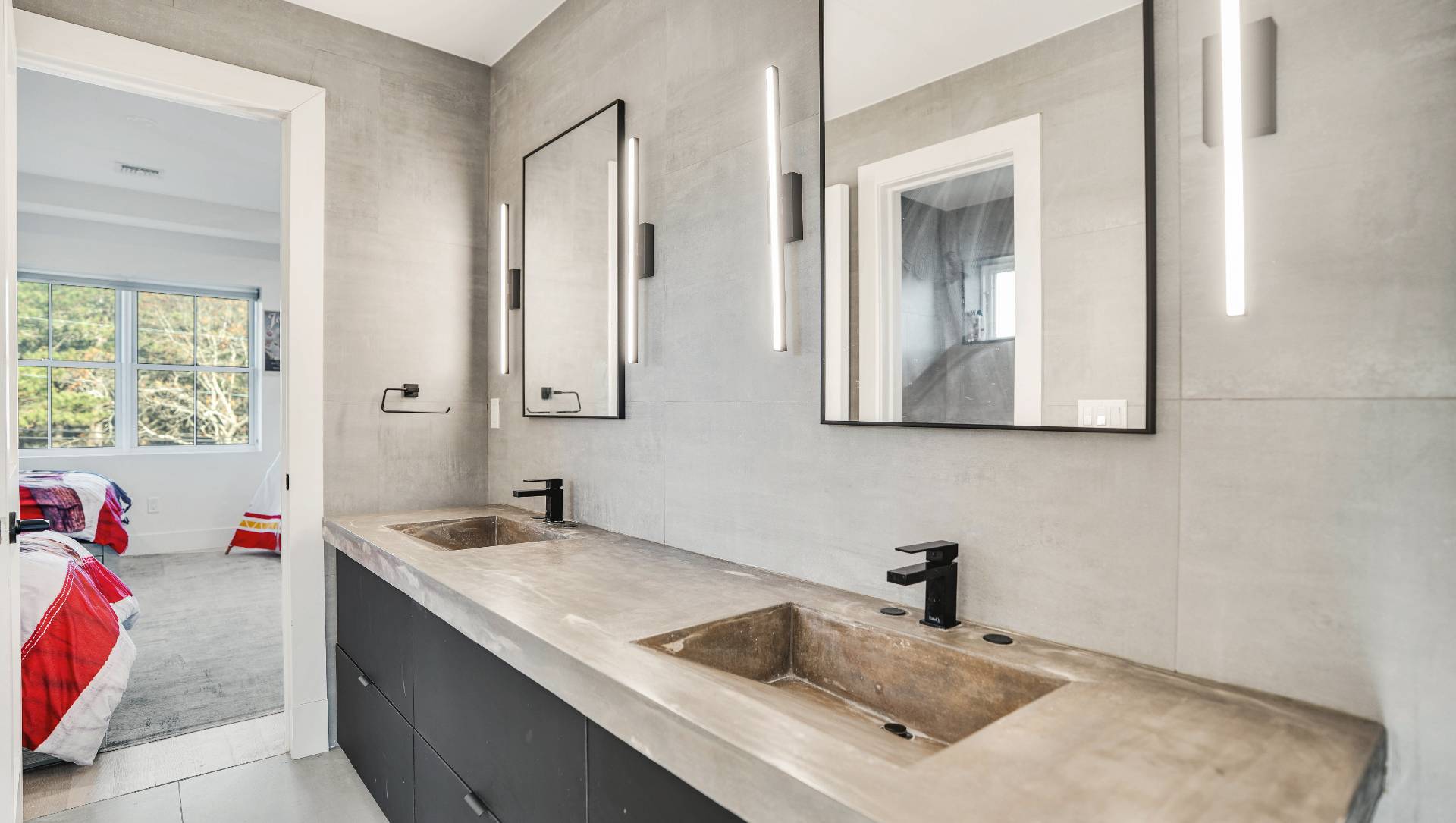 #22 photo, 55 Bay View Ave, Amagansett , NY 11930