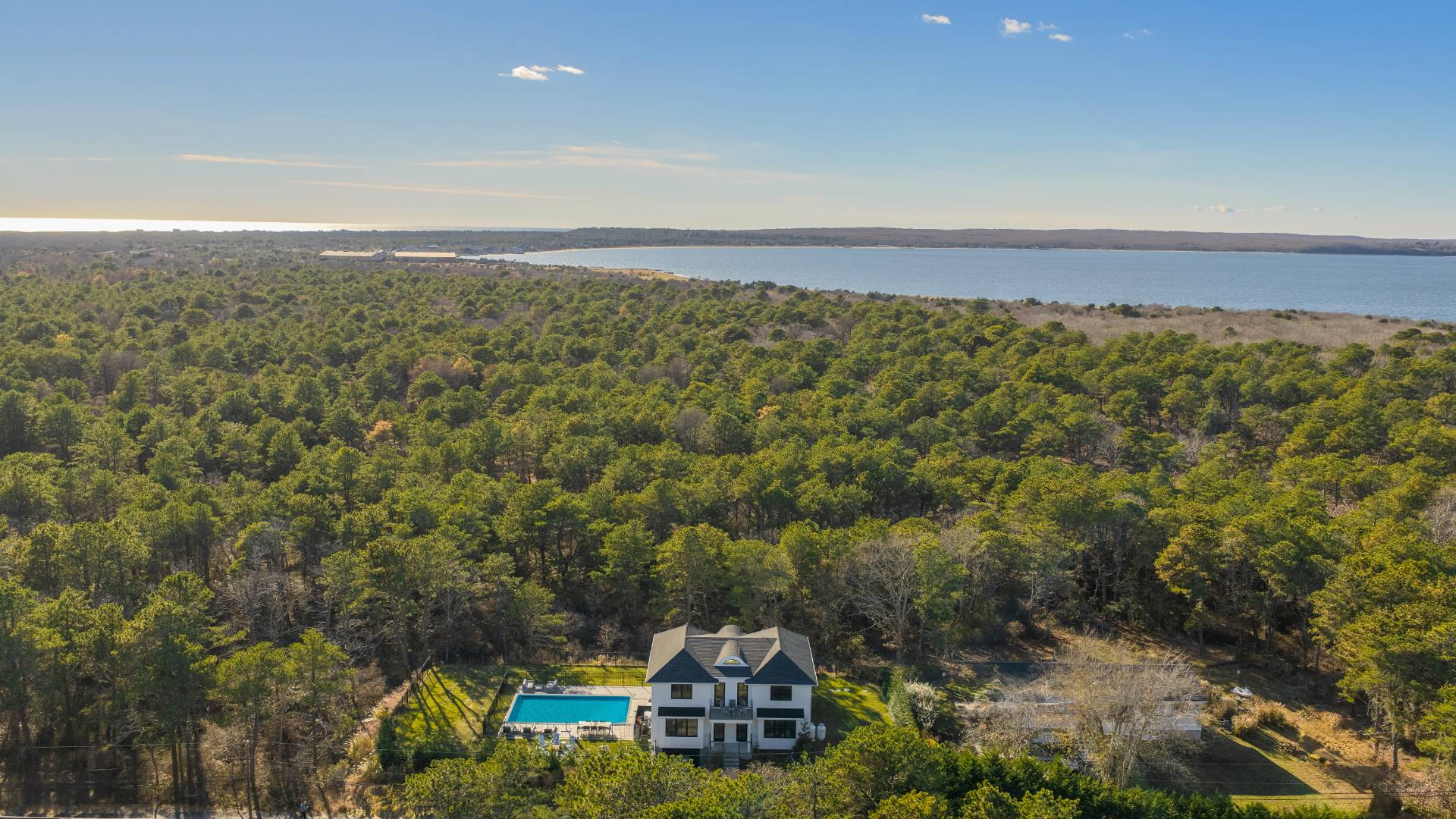 #3 photo, 55 Bay View Ave, Amagansett , NY 11930