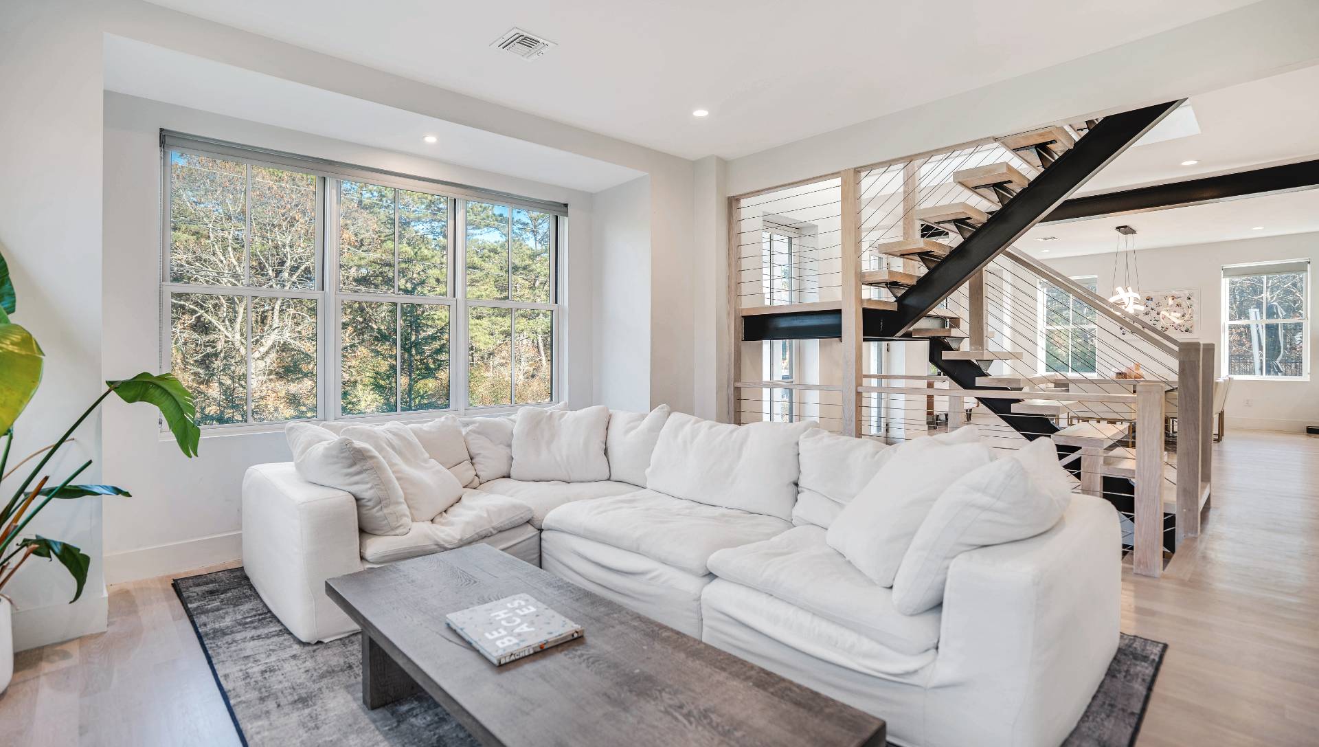 #5 photo, 55 Bay View Ave, Amagansett , NY 11930