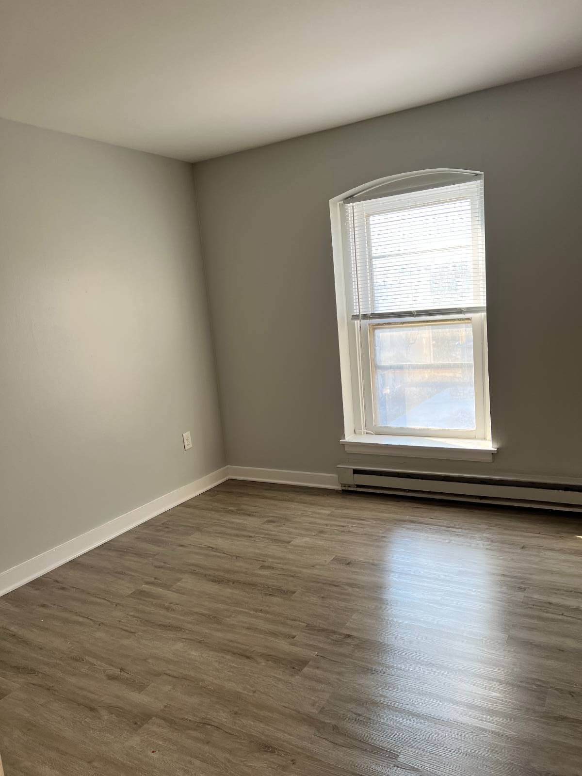 #5 photo, 13 North College St., #21, Schenectady , NY 12305