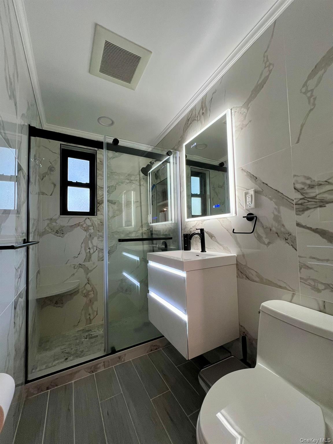 #6 photo, 1772 166 Street, 皇后区 白石镇 Whitestone , NY 11357