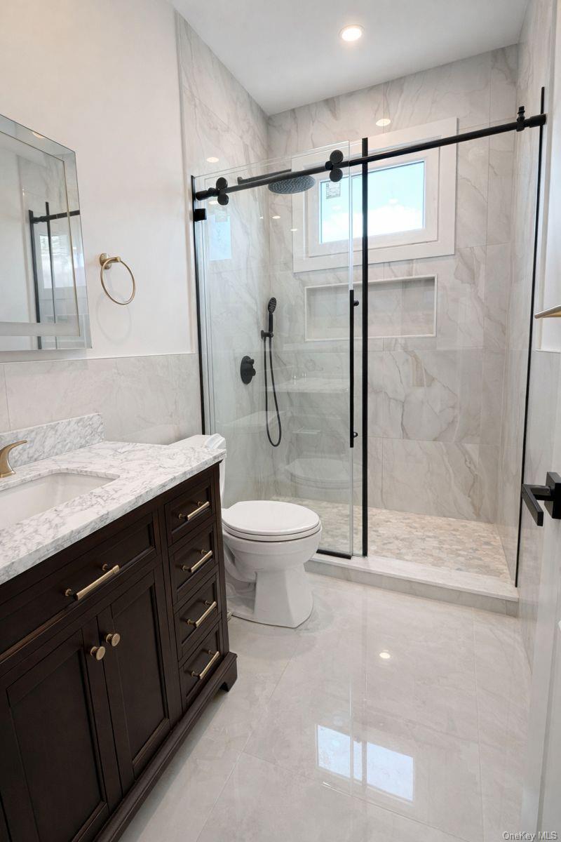 #15 photo, 38 Dogwood Lane, Levittown , NY 11756