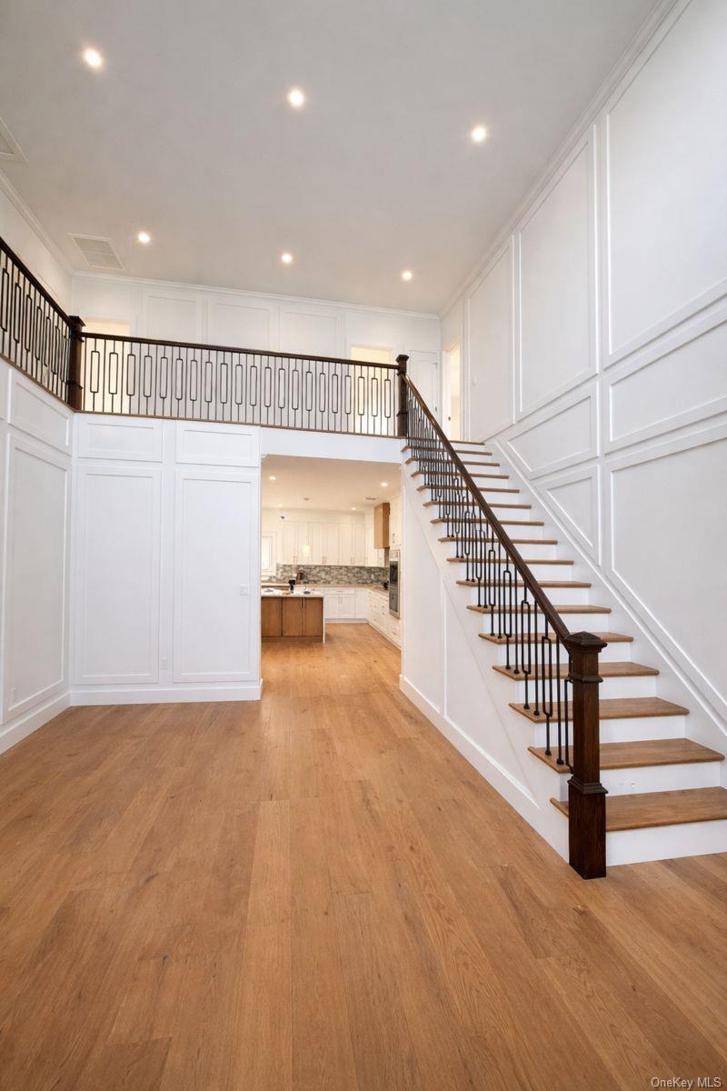 #6 photo, 38 Dogwood Lane, Levittown , NY 11756