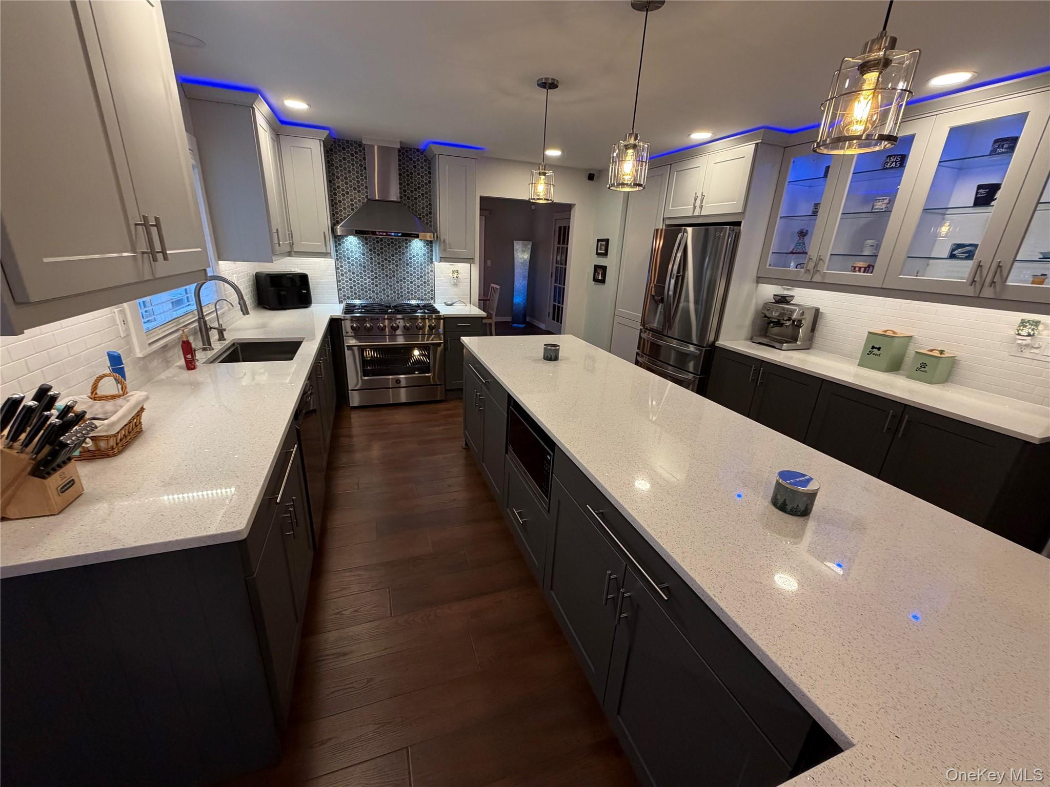 #14 photo, 503 Wading River Road, 东长岛 Manorville , NY 11949