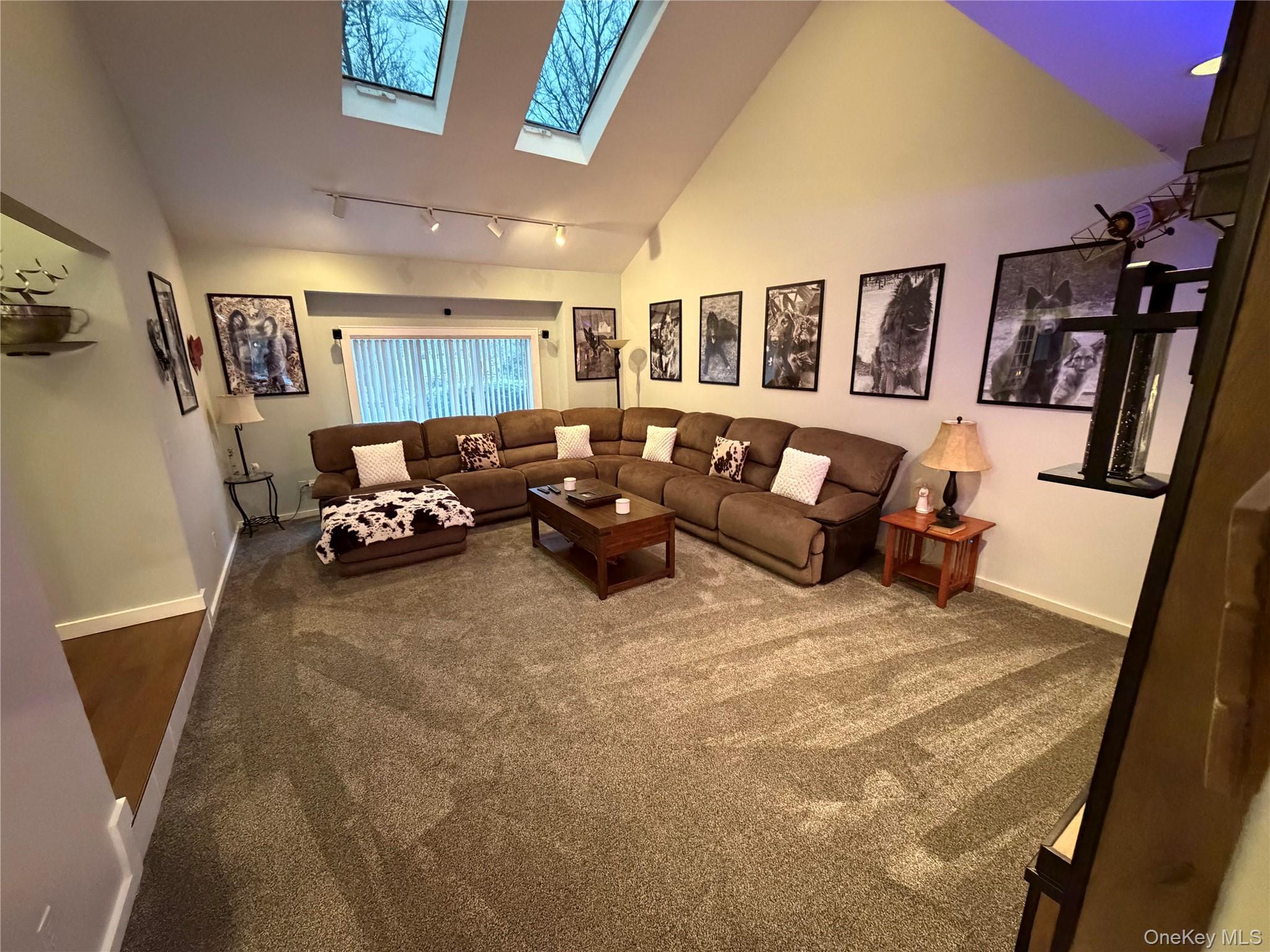 #6 photo, 503 Wading River Road, 东长岛 Manorville , NY 11949