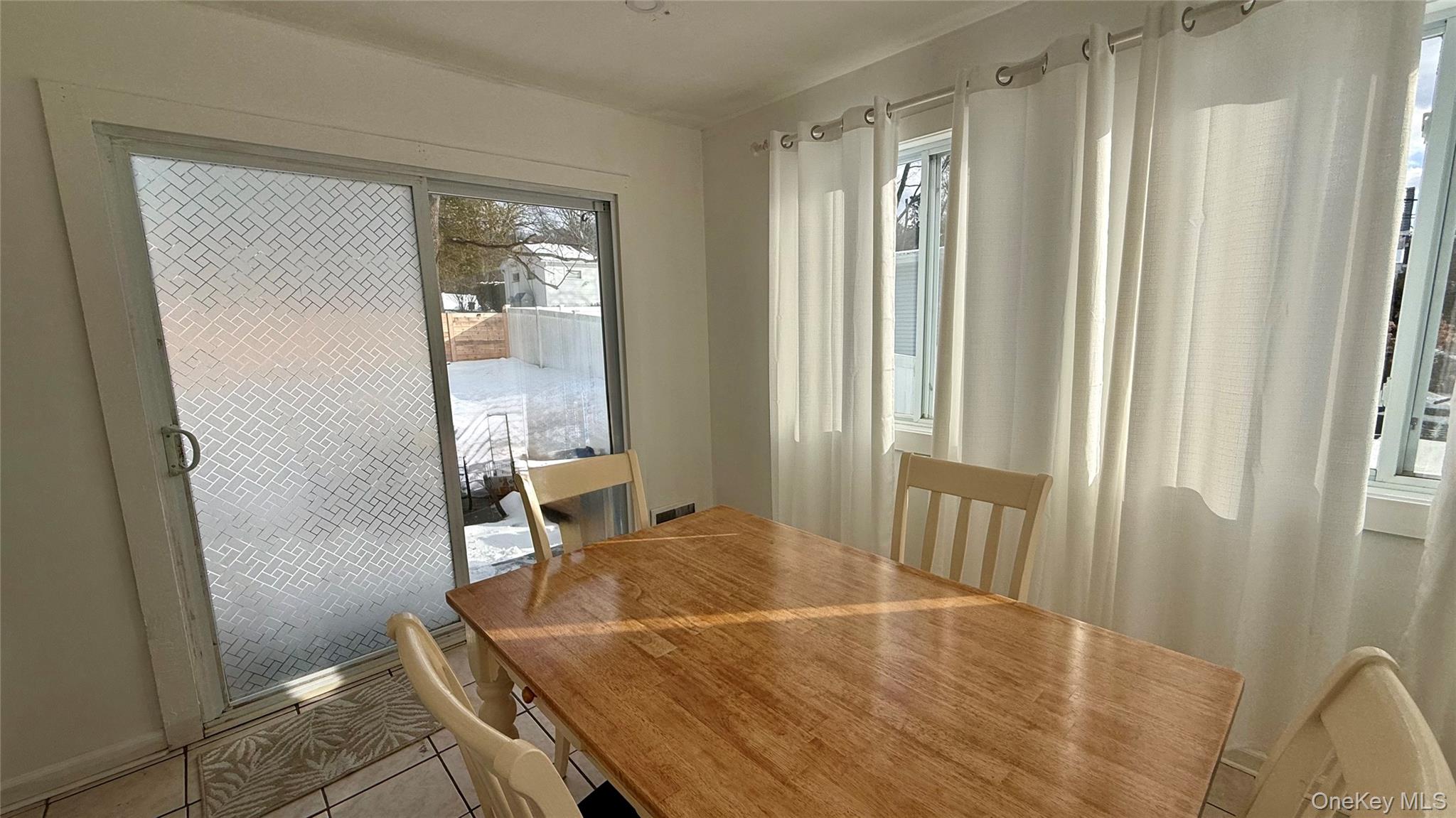 #11 photo, 3240 Hollywood Street, Mohegan Lake , NY 10547