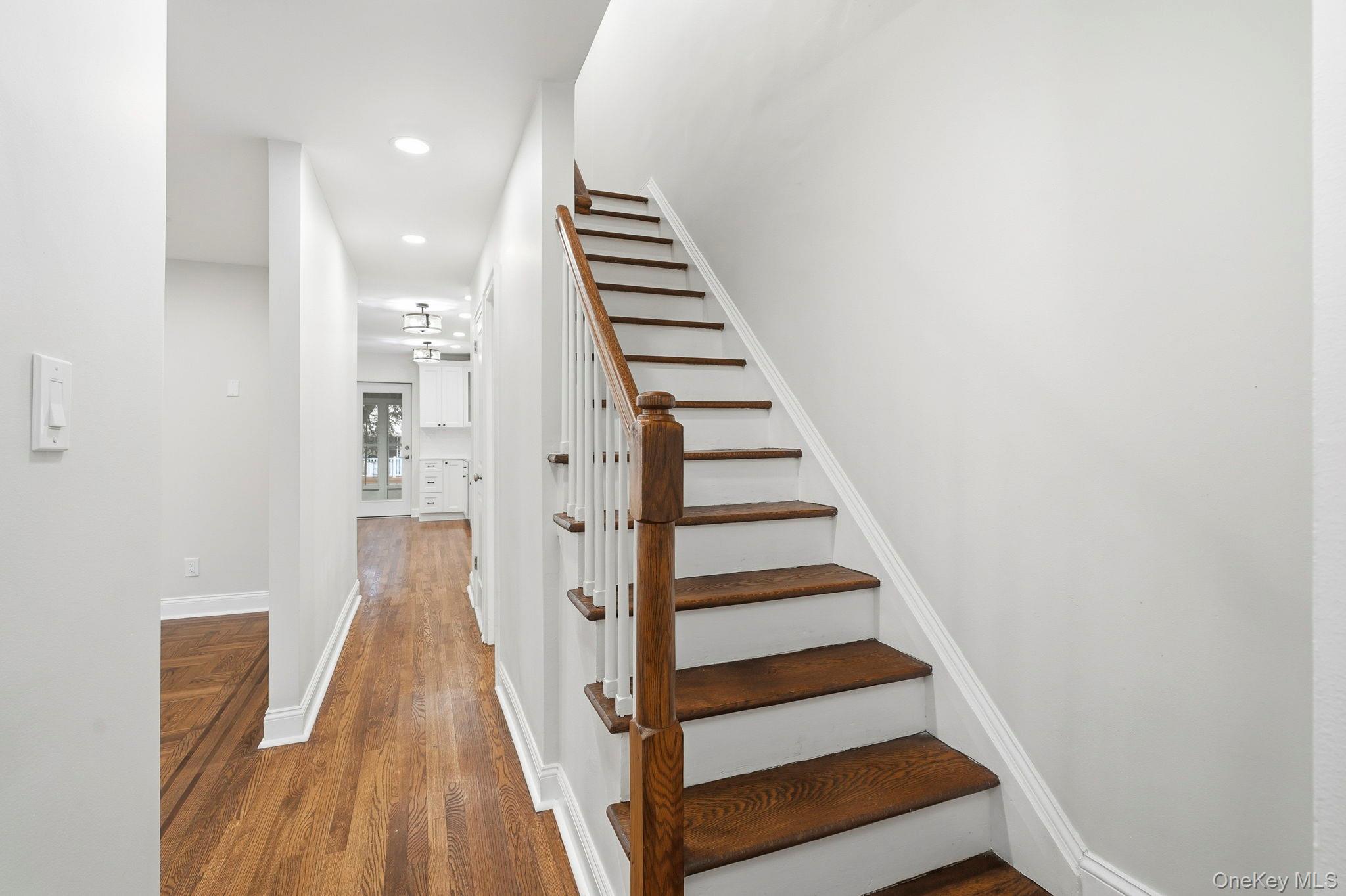 #12 photo, 1649 Lurting Avenue, Bronx , NY 10461