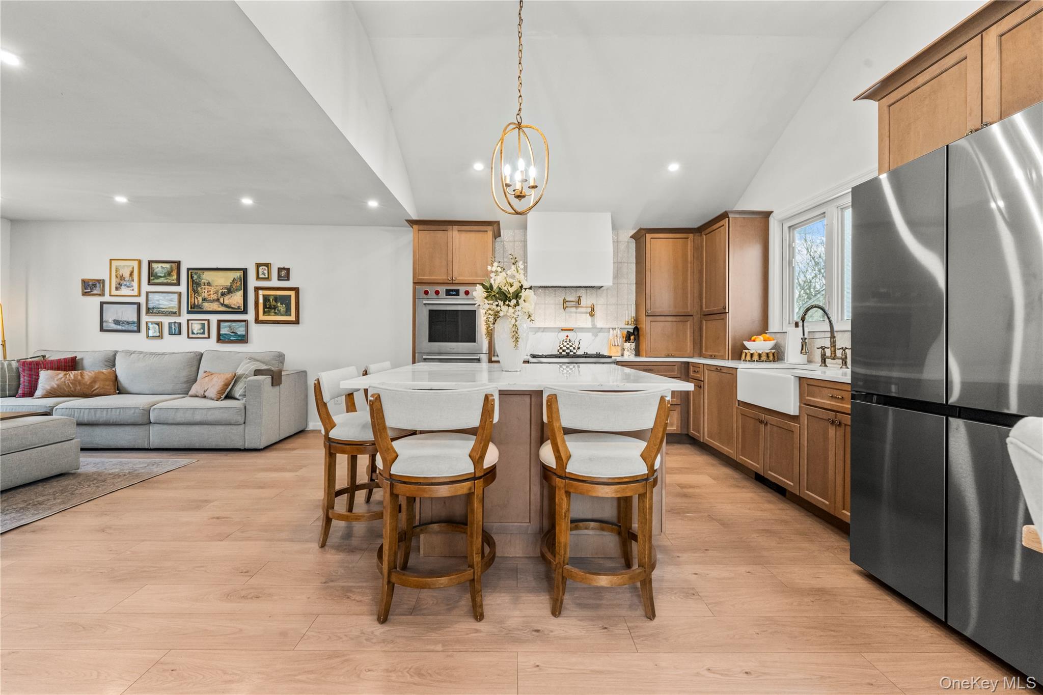 #4 photo, 64 Nehring Avenue, 롱 아일랜드 Babylon , NY 11702