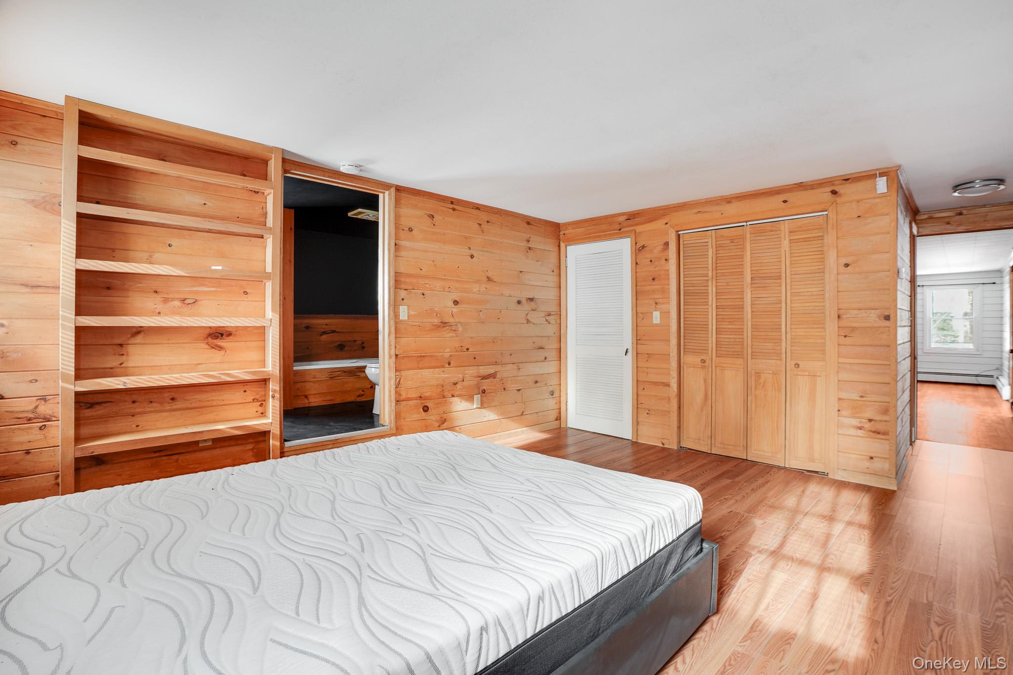 #9 photo, 62 Netherwood Plaza, Hyde Park , NY 12578