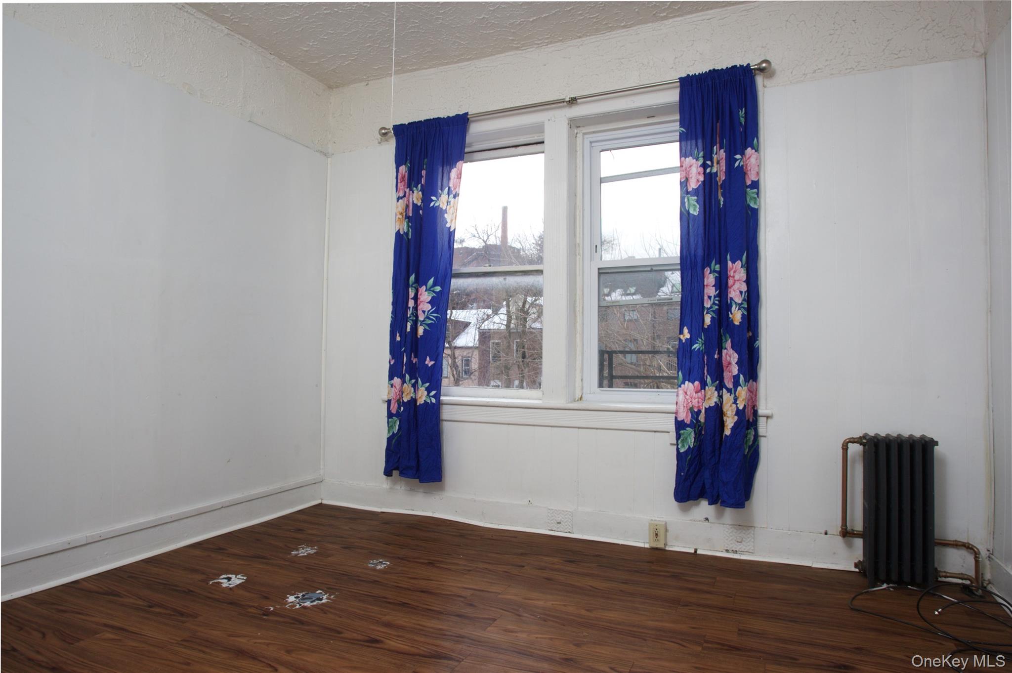 #8 photo, 119 Chambers Street, Newburgh , NY 12550