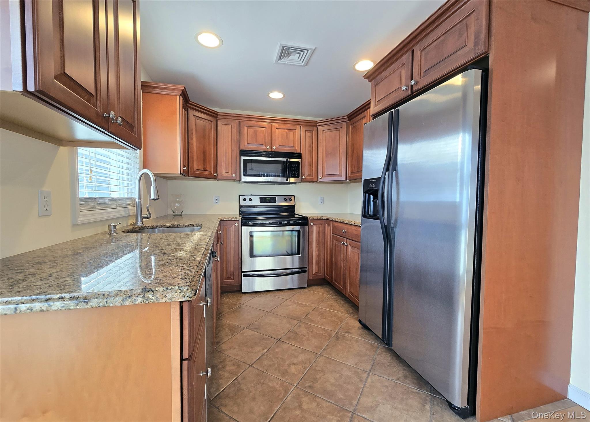 #17 photo, 2 Franklin Street, Coram , NY 11727