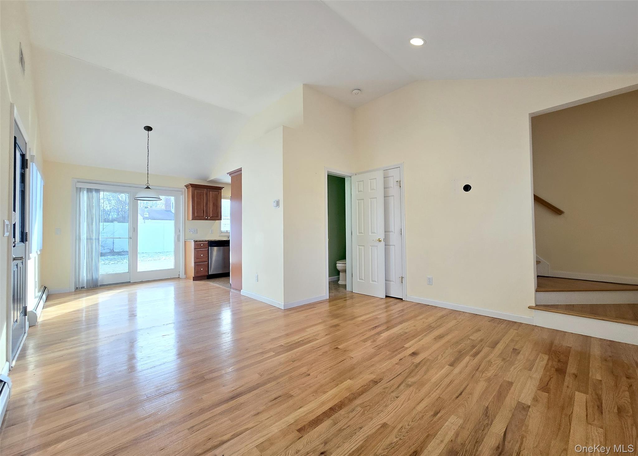 #19 photo, 2 Franklin Street, Coram , NY 11727