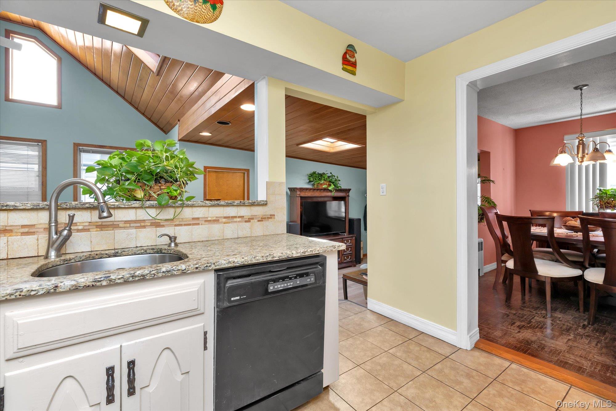 #9 photo, 89 Foster Avenue, Valley Stream , NY 11580