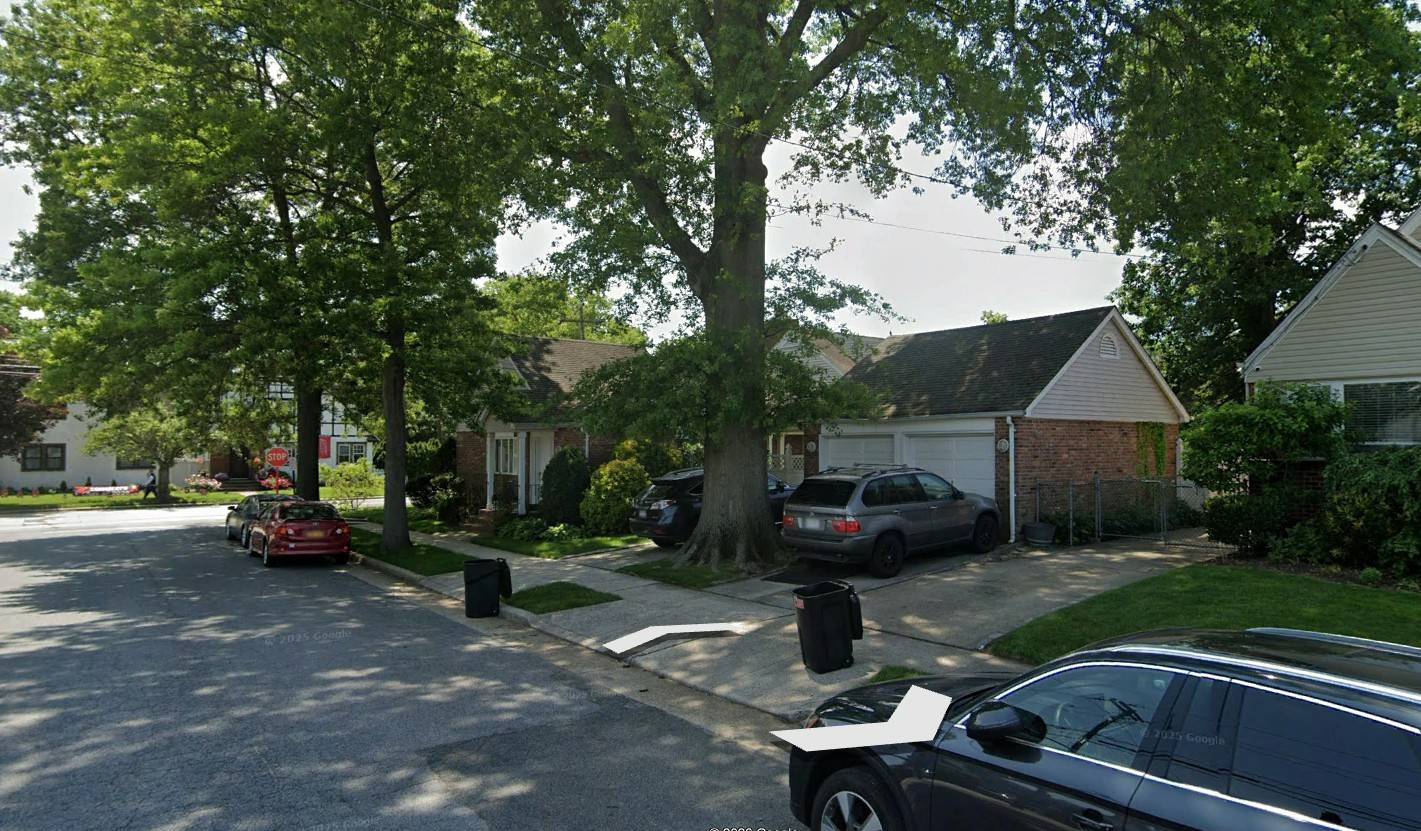 #41 photo, 673 1ST ST, MINEOLA , NY 11501