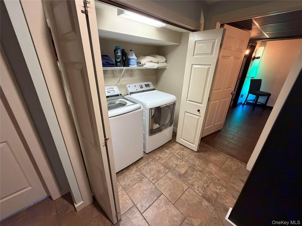 #44 photo, 503 Wading River Road, Manorville , NY 11949